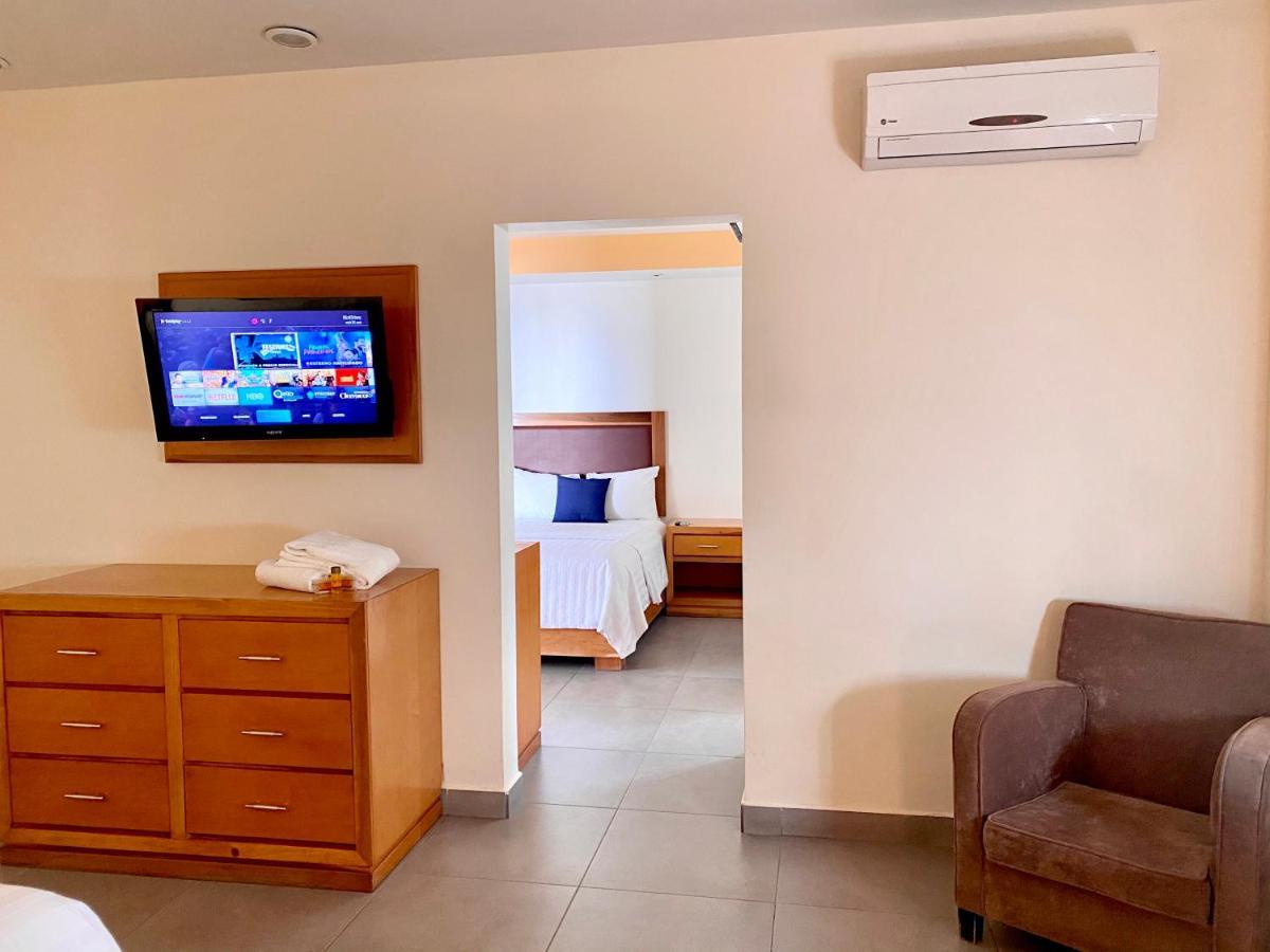 Hotel Buen Valle Torreón Extérieur photo